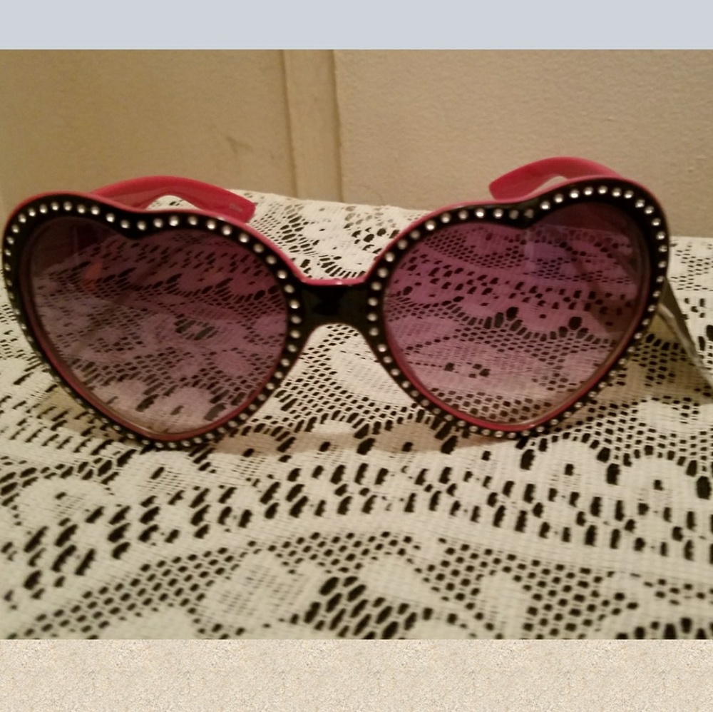 NWT Sunglasses